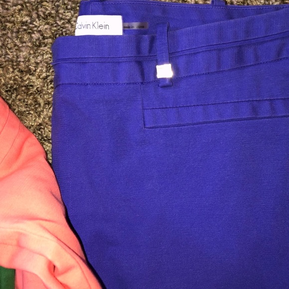 Work Casual crops!!! - Picture 4 of 7